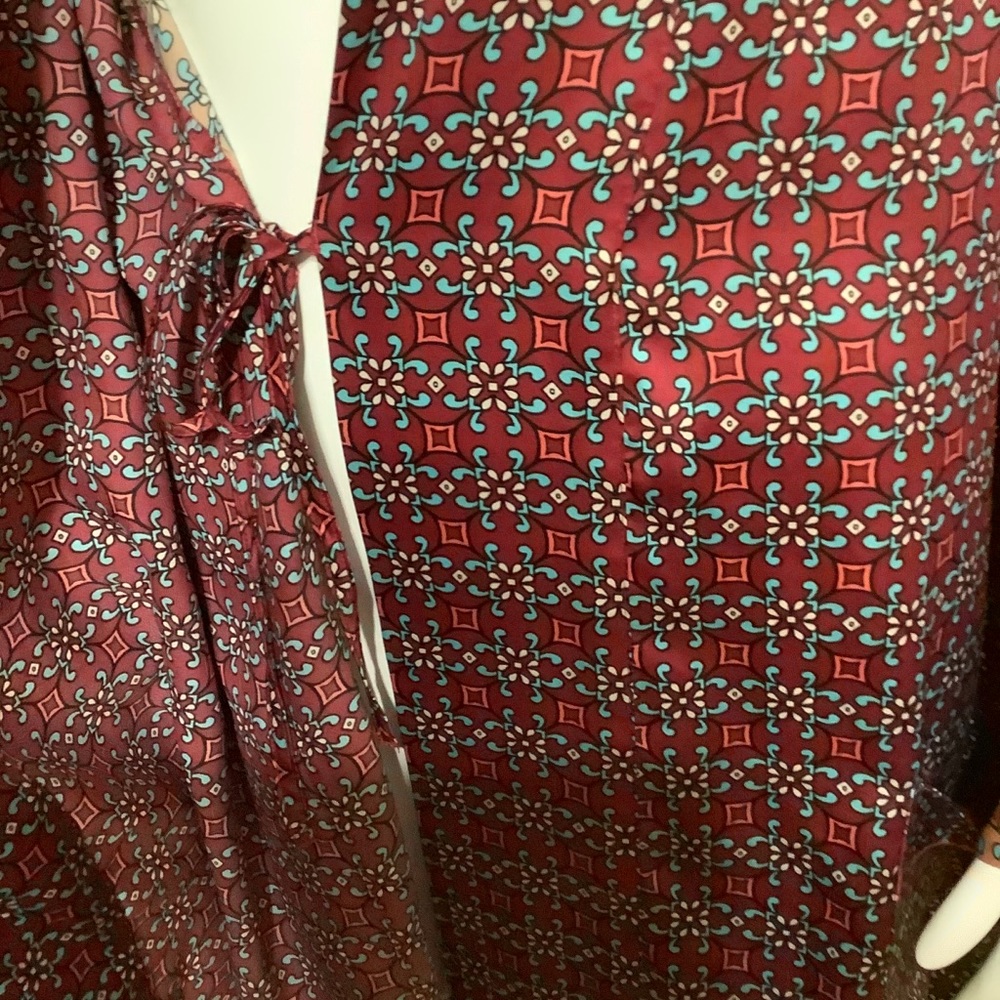Victoria’s Secret “Silk” Robe - Picture 6 of 6